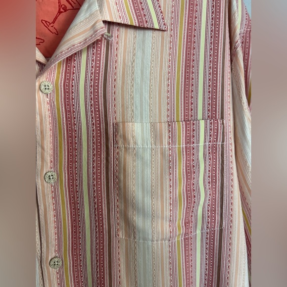 Tommy Bahama 100% Silk Pale Pink Striped button Down short sleeve shirt size XL - Picture 2 of 5